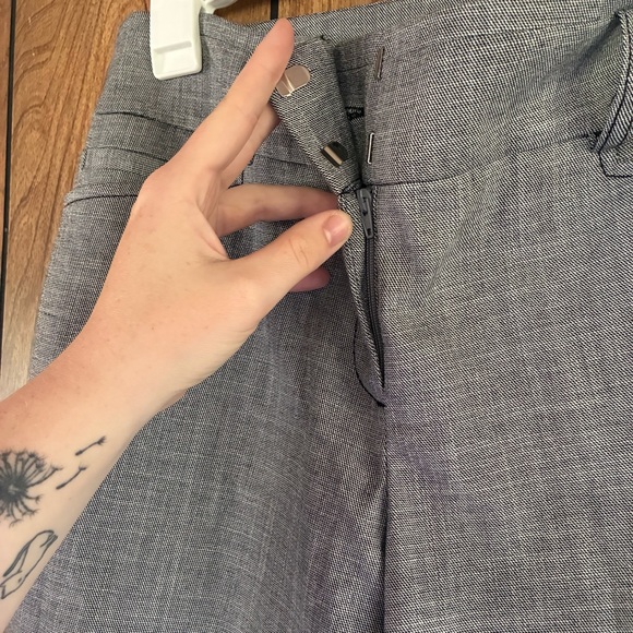 NY & Co 7th Avenue Modern Fit Ankle Pants Gray Size 6 NWT - Picture 6 of 10
